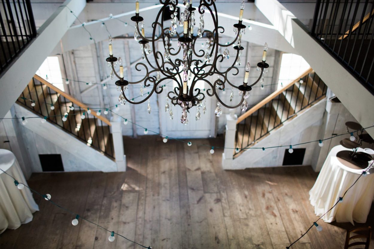 maine-wedding-venue-barn32