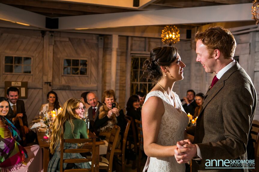 Ski couple first dance